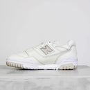 Tênis New Balance 550 Bege