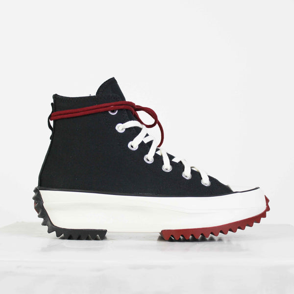 Tênis Converse Run Star Hike Bem Me Quer Mal Me Quer Preto