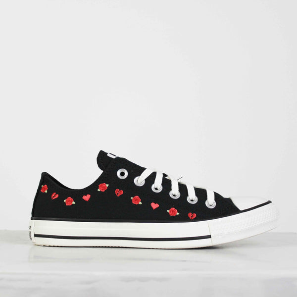 Tênis Converse Chuck Taylor Bem Me Quer Mal Me Quer Preto