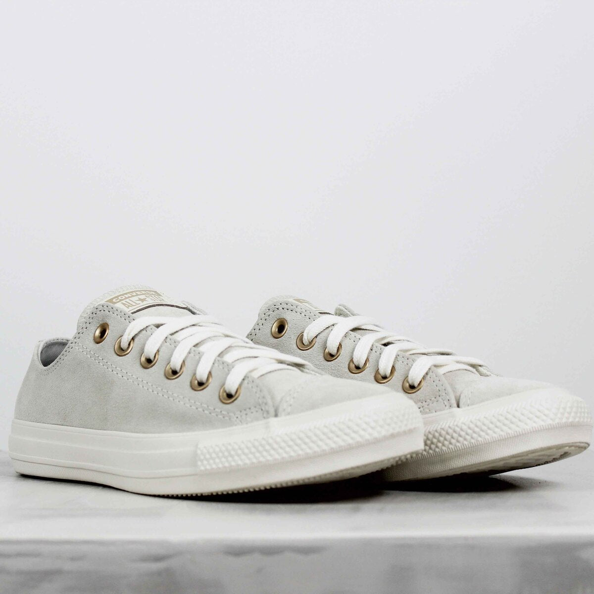 Tênis Converse Chuck Taylor All Star Seasonal Suede Branco