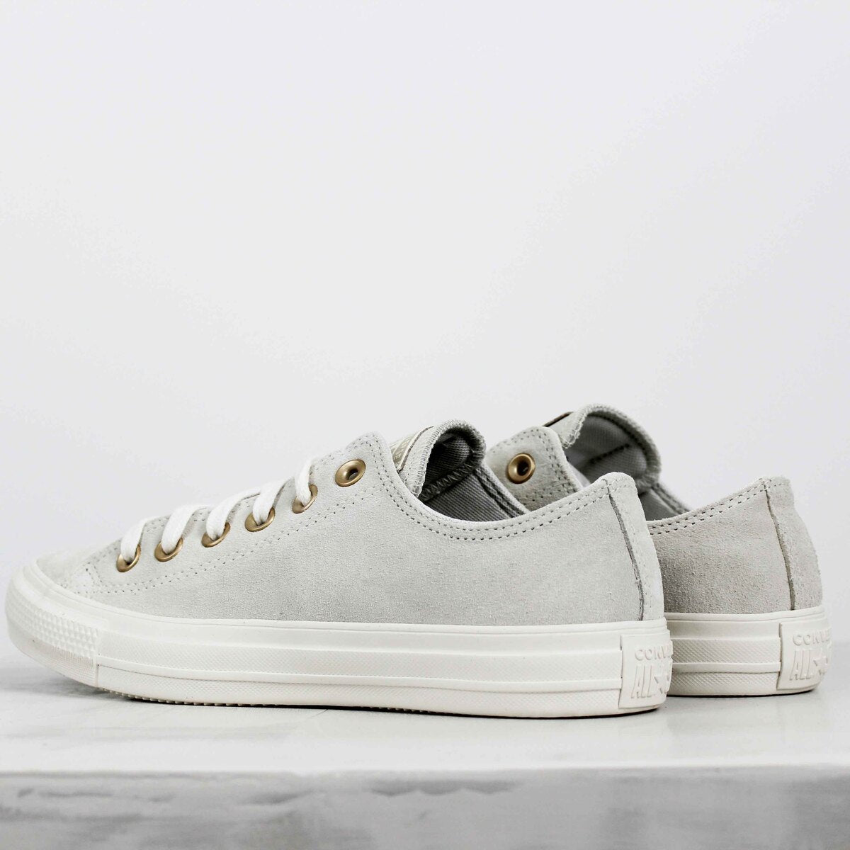 Tênis Converse Chuck Taylor All Star Seasonal Suede Branco