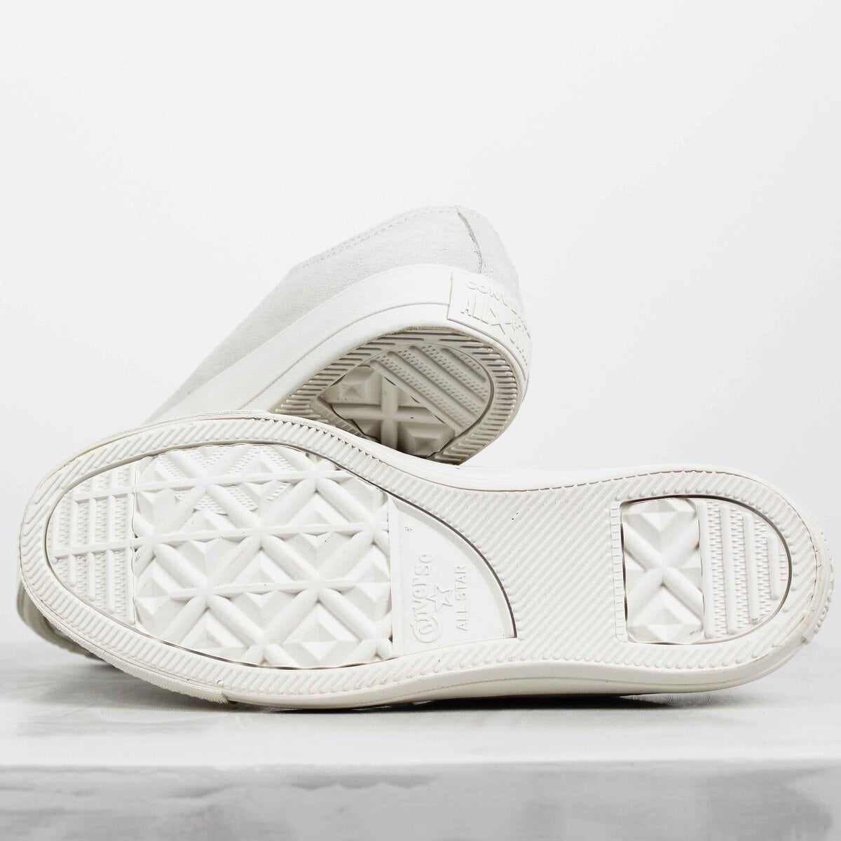 Tênis Converse Chuck Taylor All Star Seasonal Suede Branco