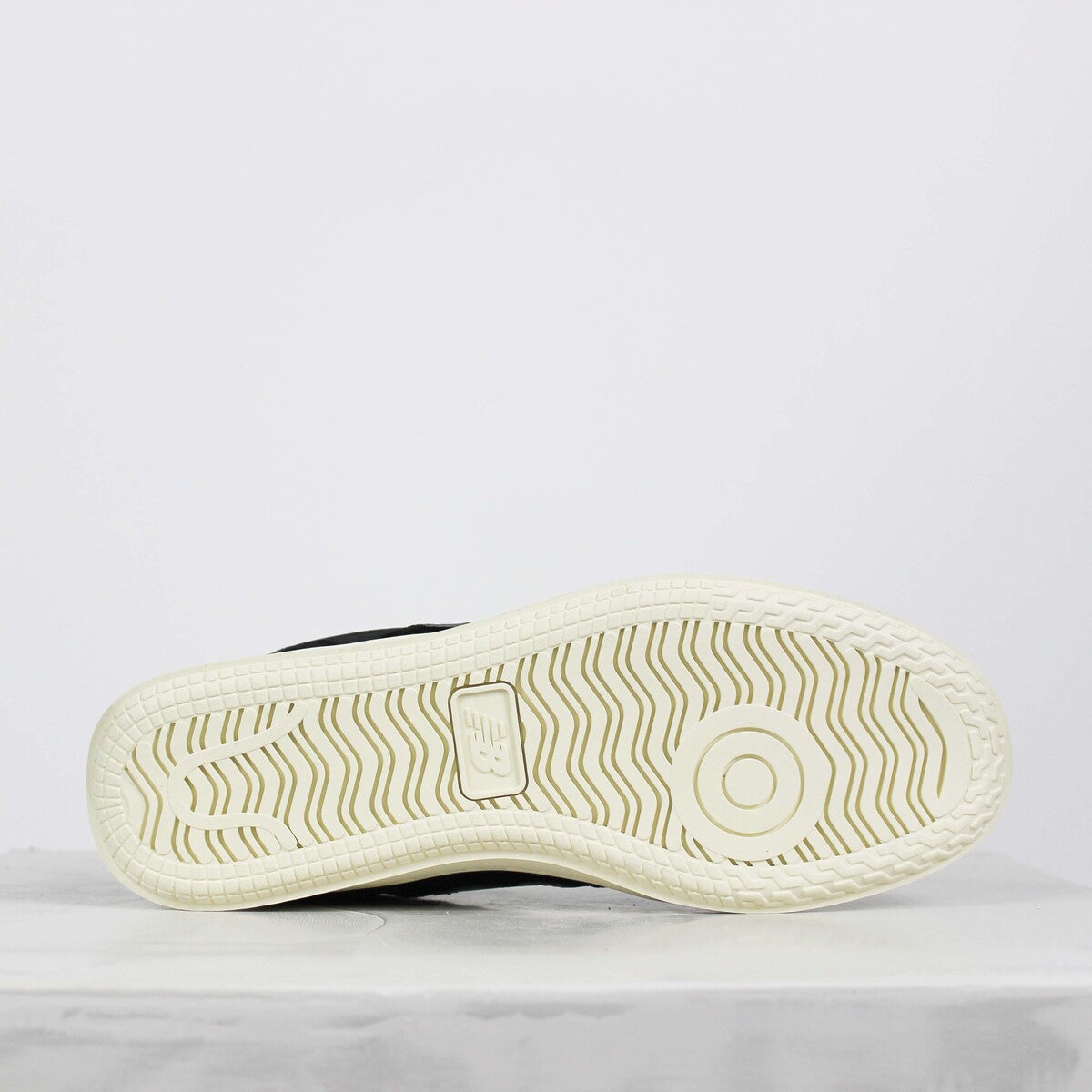 Tênis New Balance CT500 Preto Branco