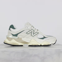 Tênis New Balance 9060 Off White Green