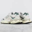 Tênis New Balance 9060 Off White Green