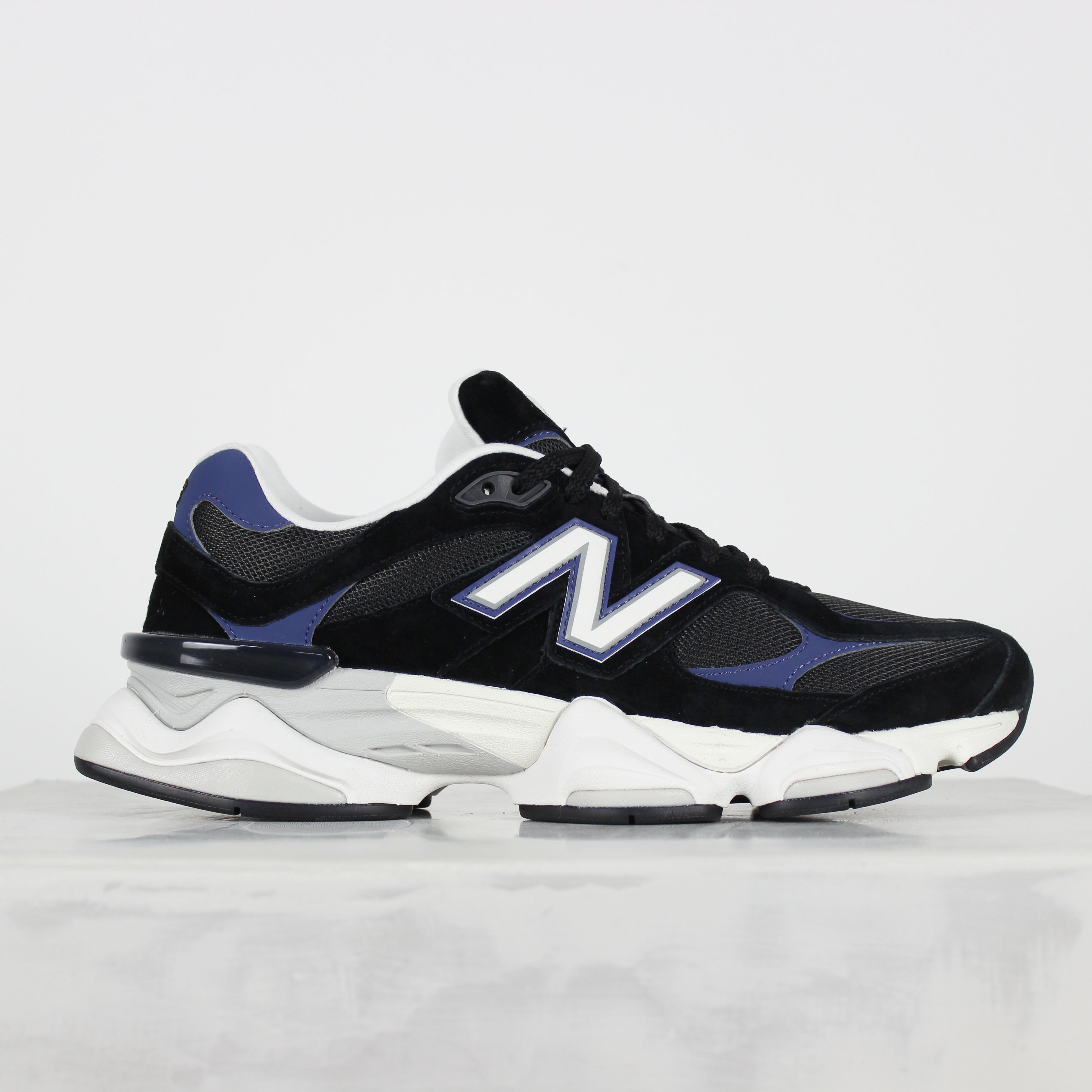 Tênis New Balance 9060 Black Blue