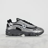 Tênis New Balance M1000 Preto Cinza Metálico