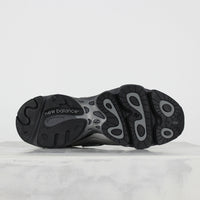 Tênis New Balance M1000 Preto Cinza Metálico