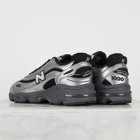 Tênis New Balance M1000 Preto Cinza Metálico