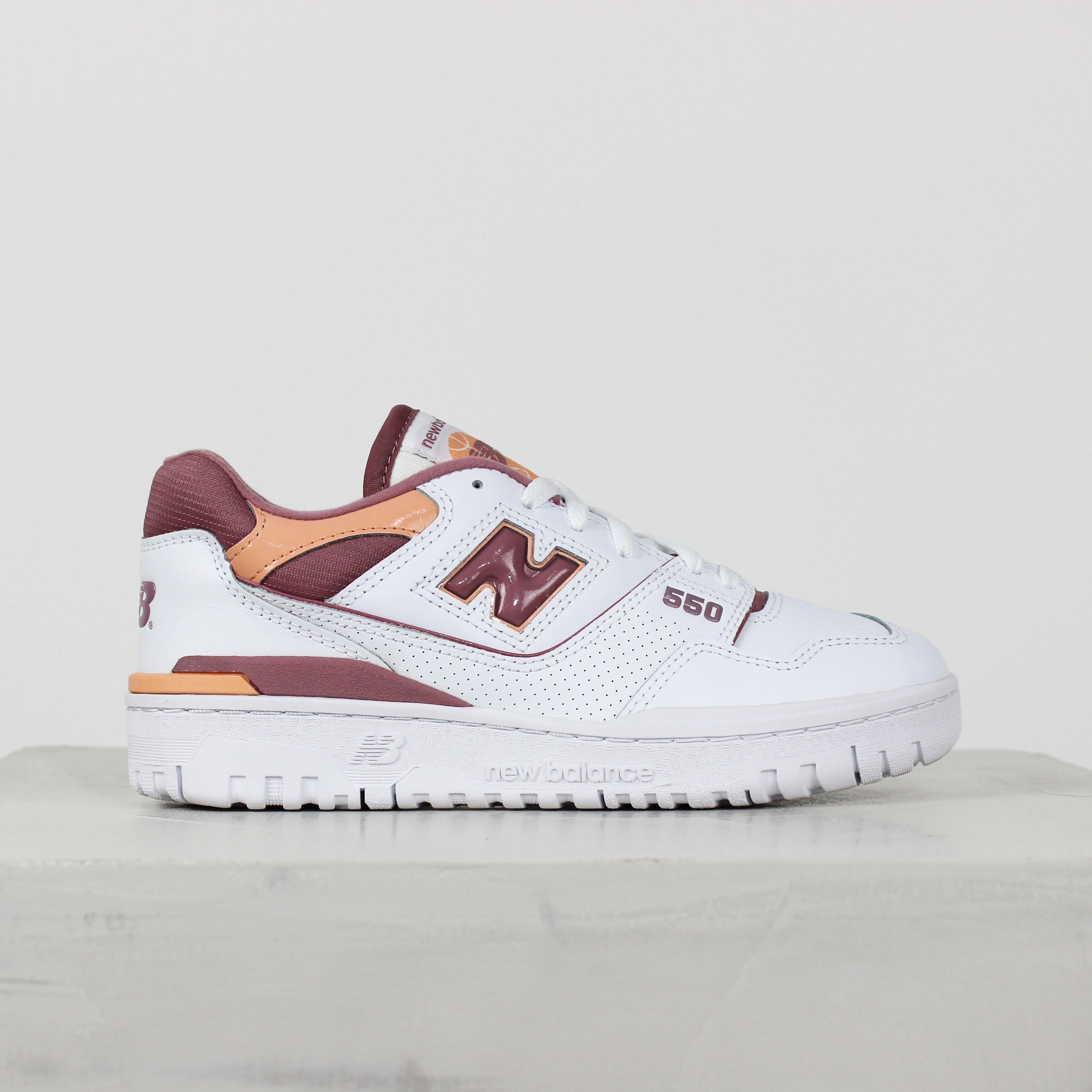 Tênis New Balance 550 White Rosewood