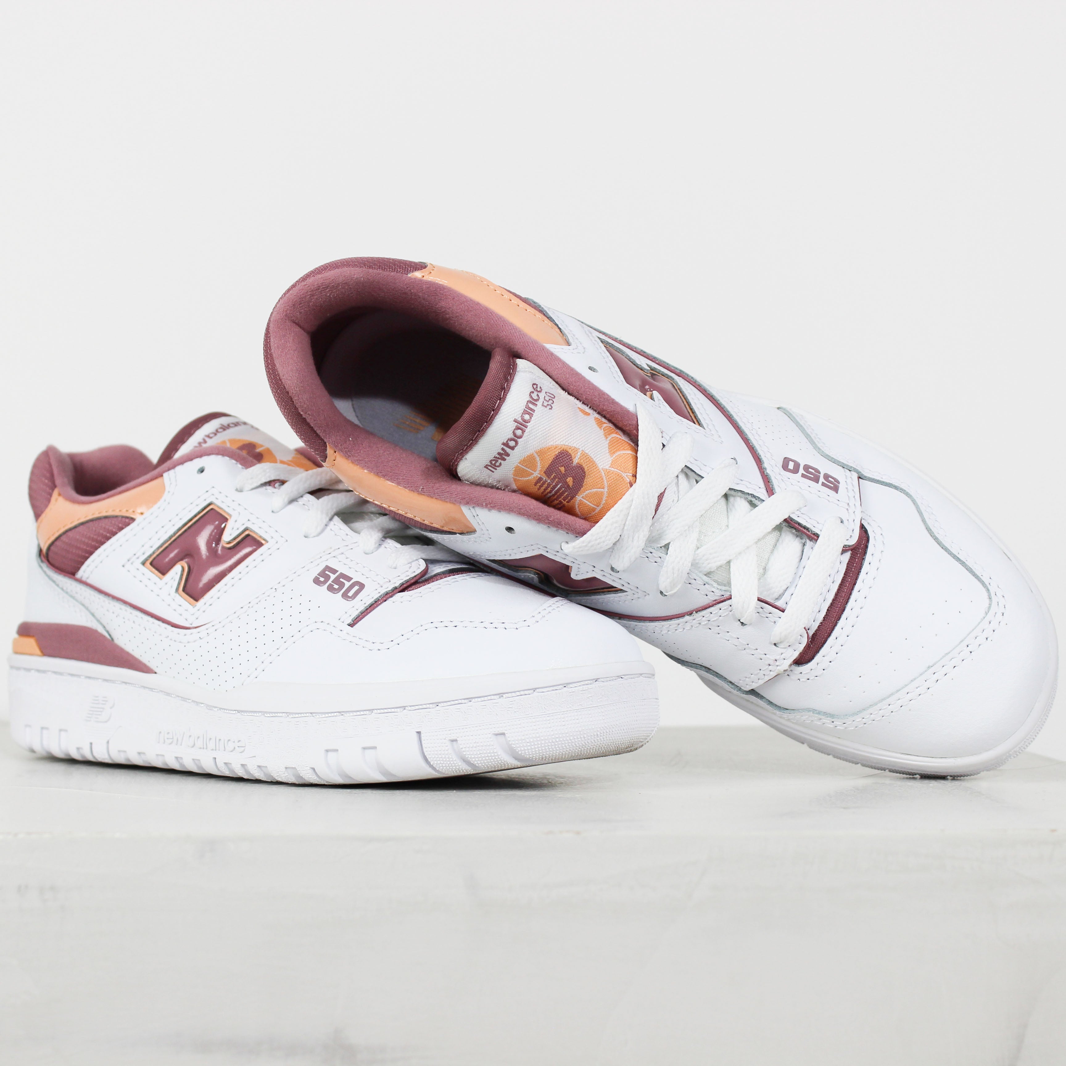 Tênis New Balance 550 White Rosewood