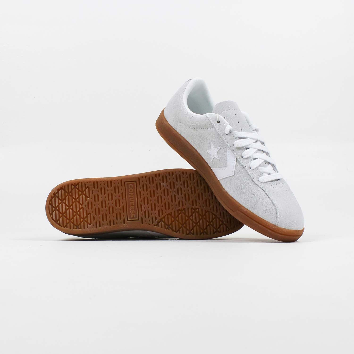 Tênis Converse Classic Trainer Suede Moonbathe White Gum