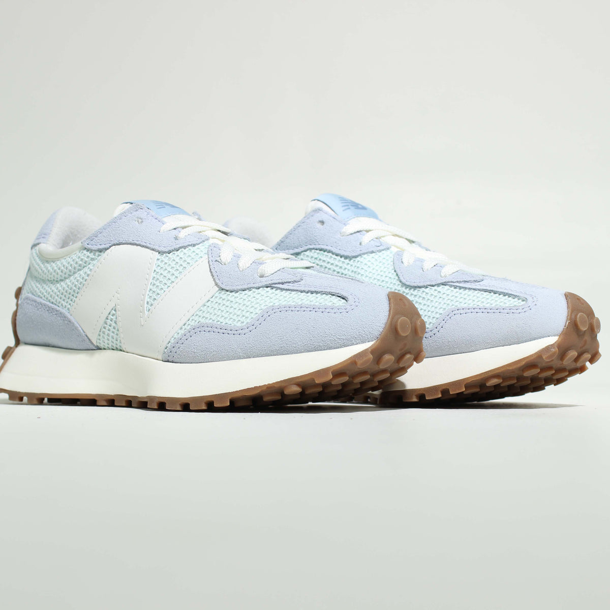 Tênis New Balance 327v1 Azul Claro