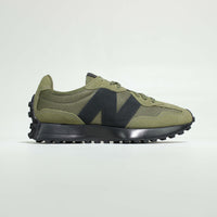 Tênis New Balance 327v1 Verde Oliva Preto
