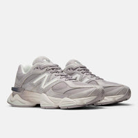 Tênis New Balance 9060 Lilás