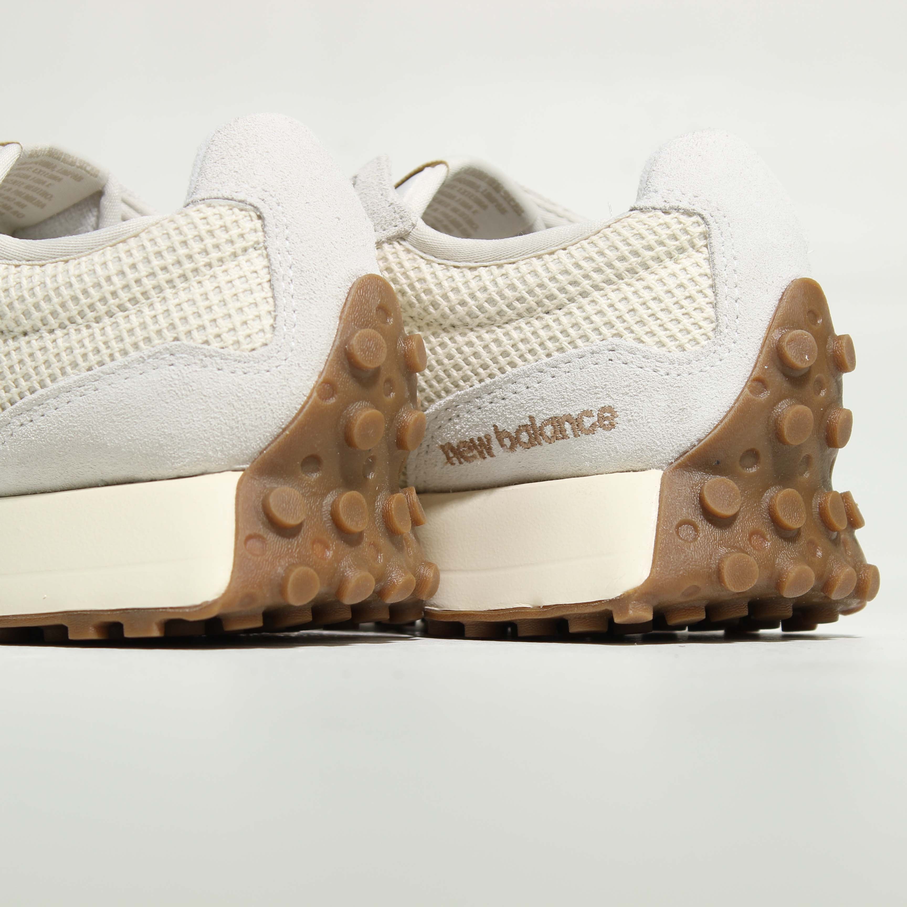 Tênis New Balance 327V1 Feminino Bege