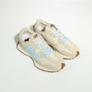 Tênis New Balance 327 Feminino Bege Azul Claro