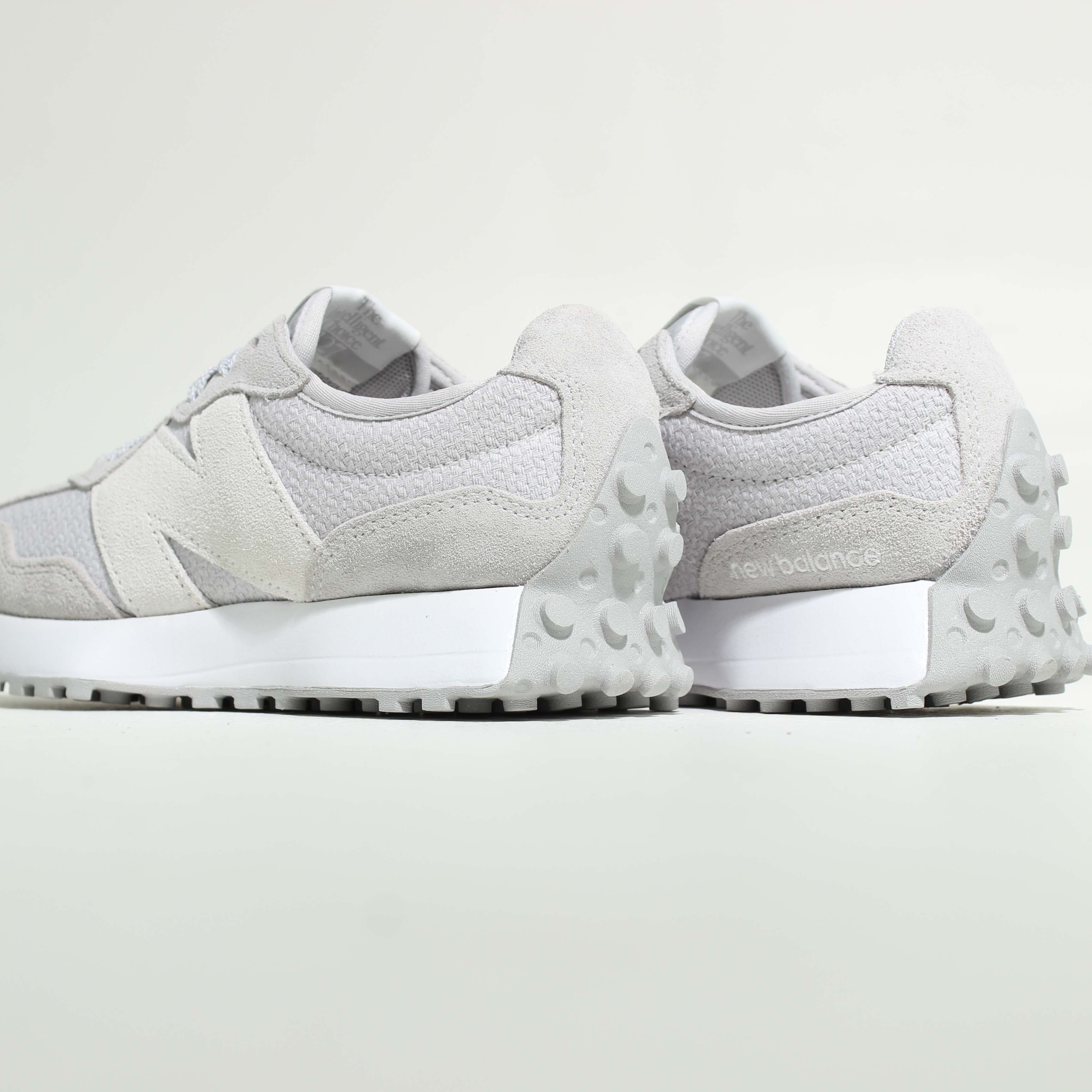 Tênis New Balance 327 V1 Feminino Cinza Branco