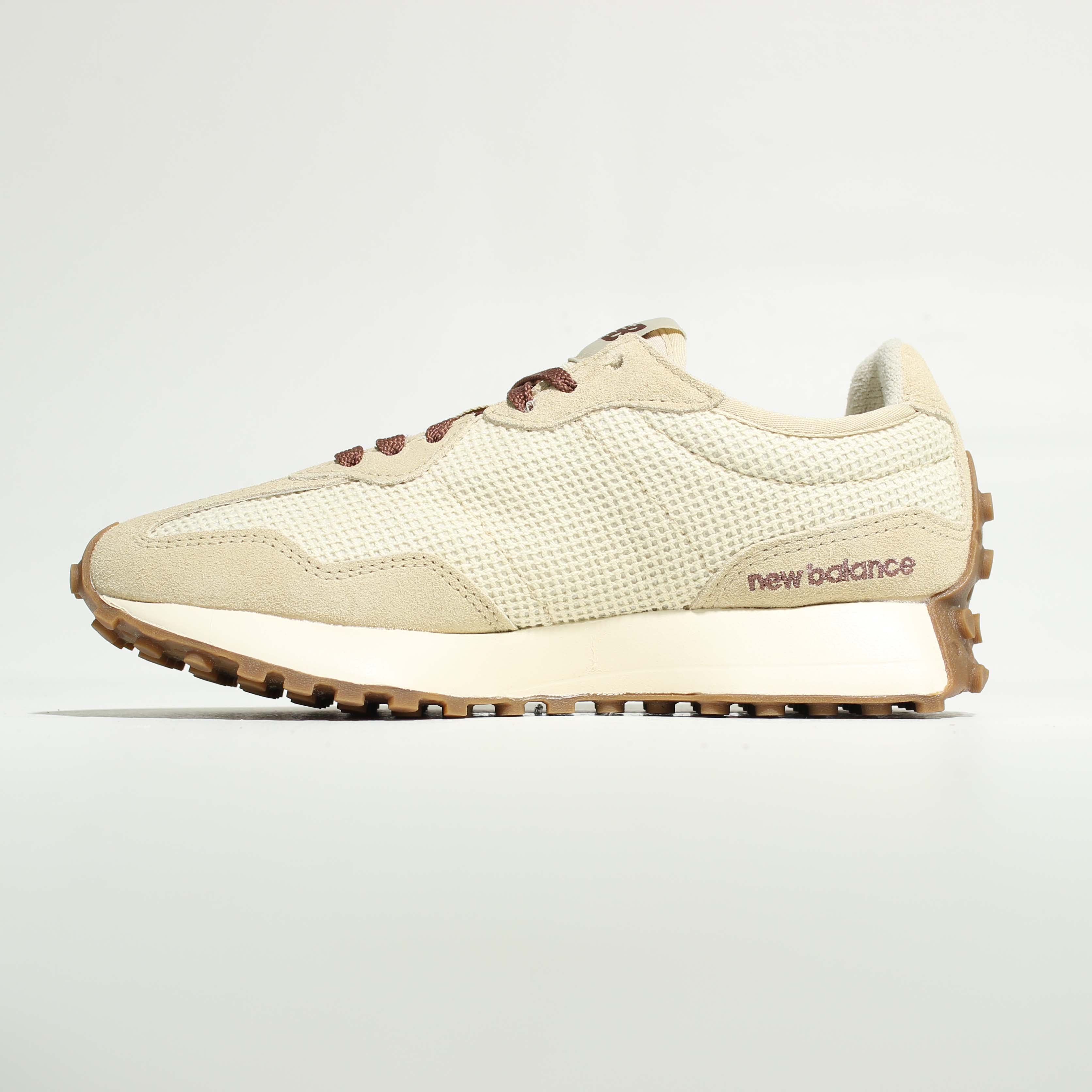 Tênis New Balance 327V1 Feminino Bege Marrom