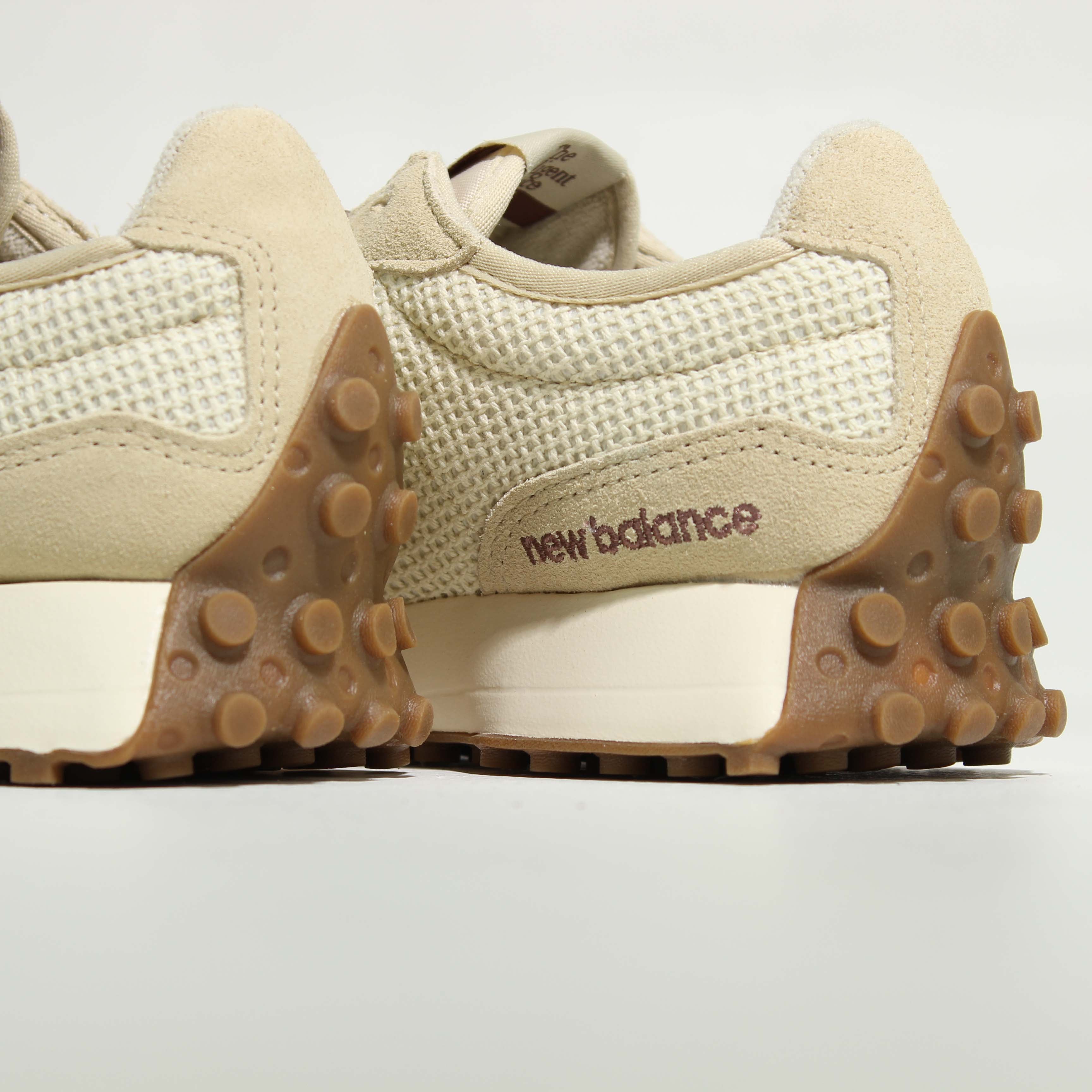 Tênis New Balance 327V1 Feminino Bege Marrom