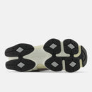 Tênis New Balance 9060 Cinza Bege
