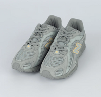 Tenis Nb 204L Unissex Bege Claro Branco Off