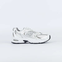 Tênis New Balance 530 Branco Nude