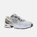 Tênis New Balance 740 Preto Branco