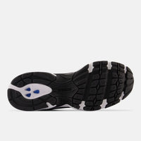 Tênis Feminino New Balance 530 Black & White