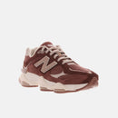 Tênis New Balance 9060 Marrom