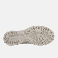 Tênis New Balance 2002R Bege