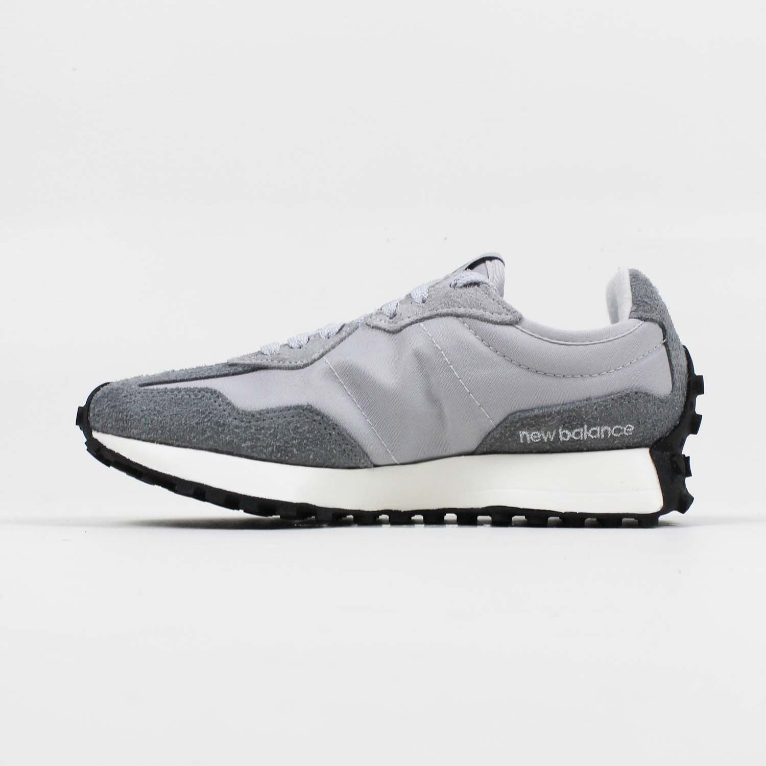 Tênis New Balance 327v1 Prata