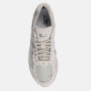Tênis New Balance 2002R Bege