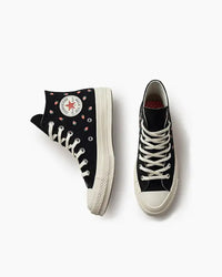 Tênis Converse Chuck 70 Strawberries Preto