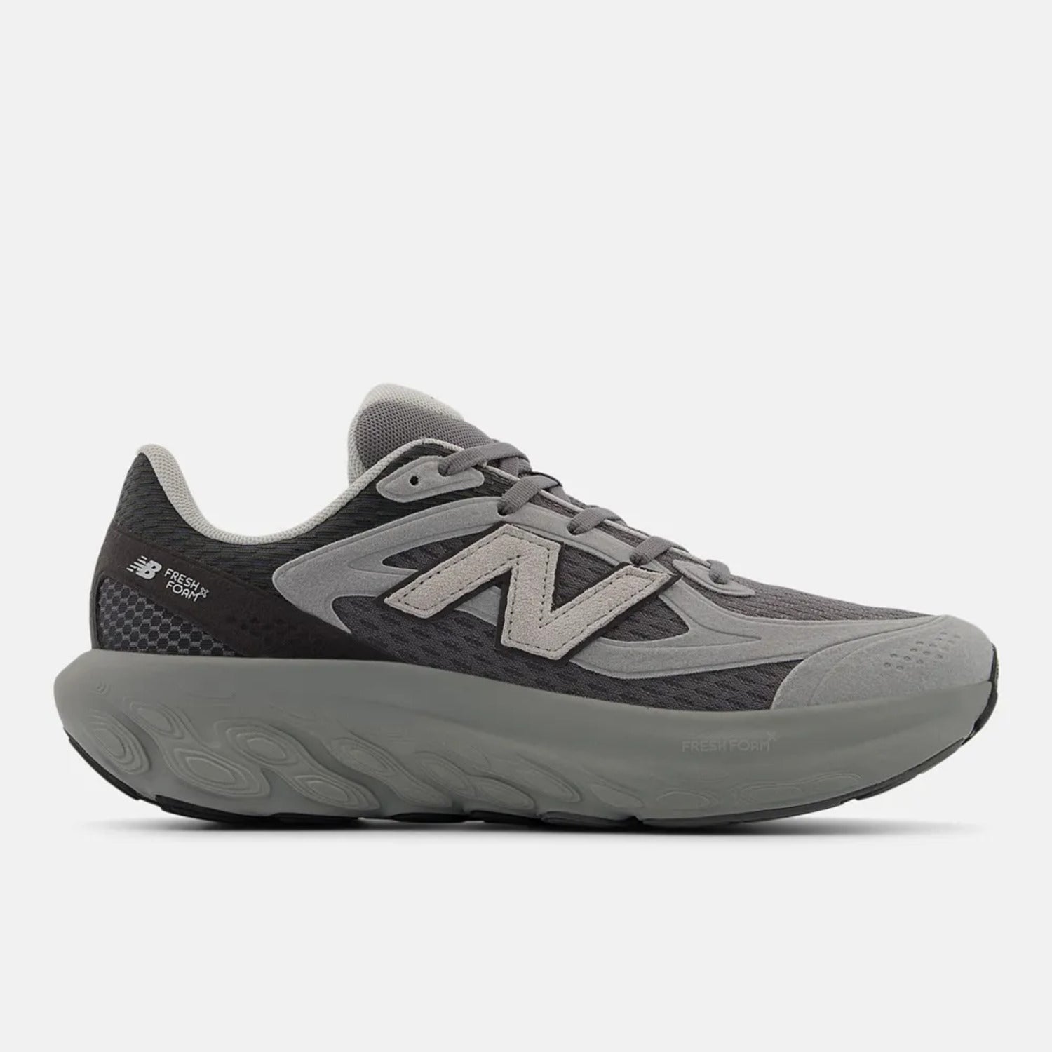 Tênis New Balance Fresh Foam Trainer Cinza