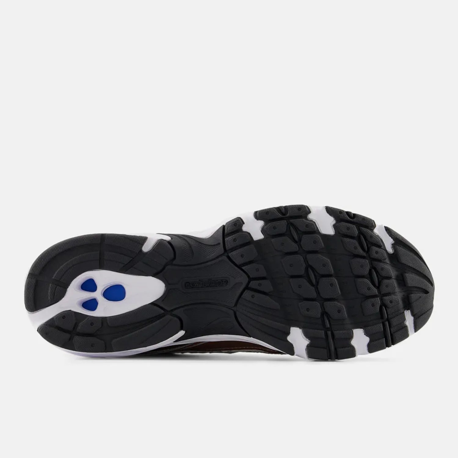 Tênis New Balance 740 Marrom Bege