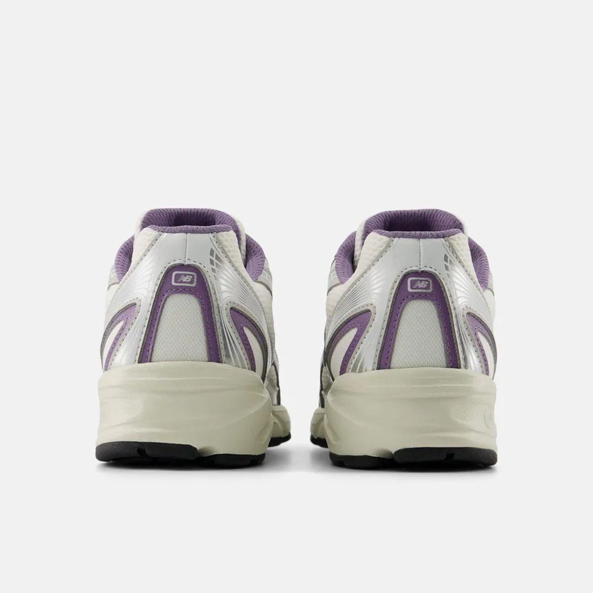 Tênis Feminino New Balance 740 Branco e Roxo