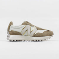 Tênis New Balance 327 V1 Feminino Ouro