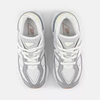 Tênis New Balance 9060 Infantil Cinza Branco Off