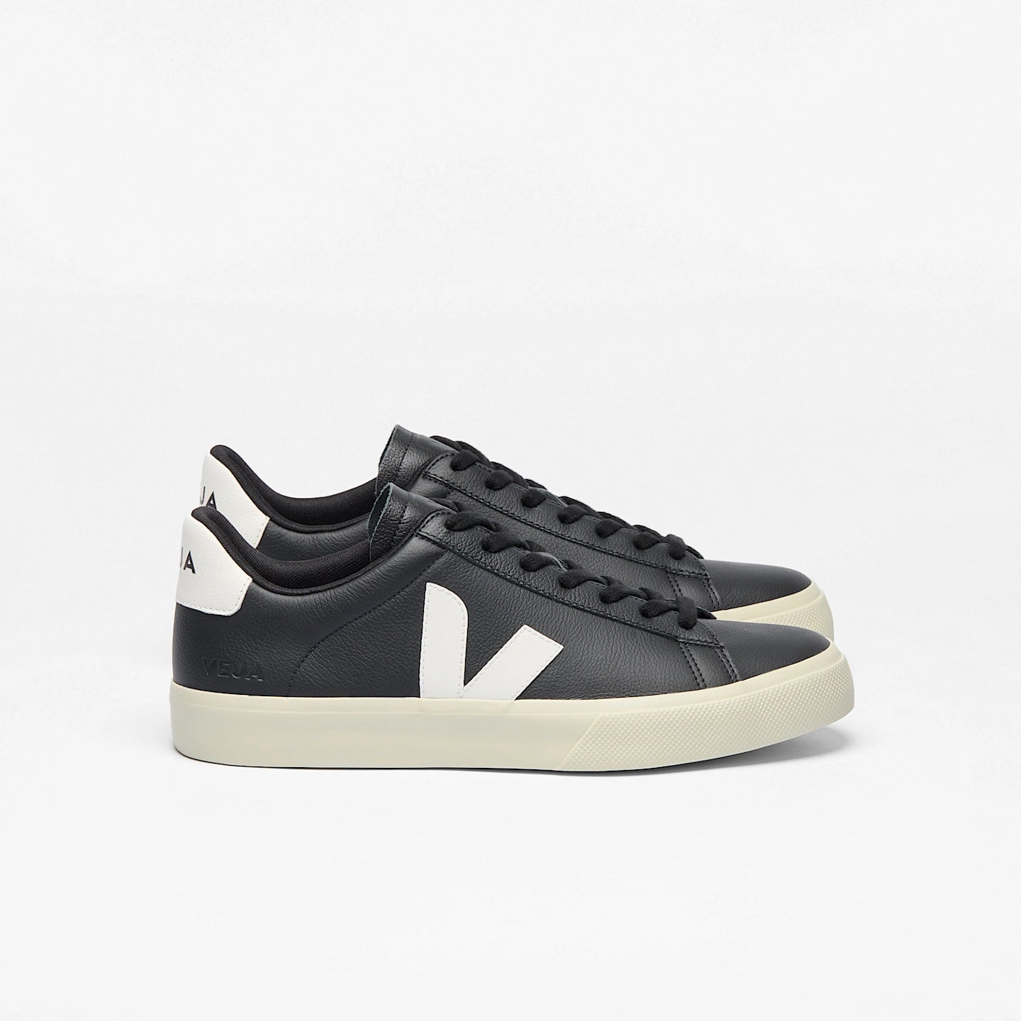 Tênis Veja Campo Chromefree Leather Black White