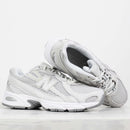 Tênis New Balance 740 Cinza