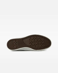 TENIS CHUCK TAYLOR MID ALL STAR PRETO