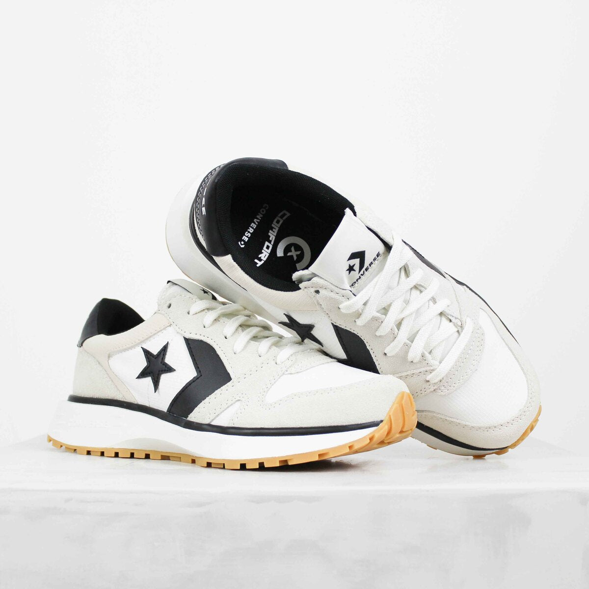 Tênis Converse Omni Trainer Egret Vintage White Black