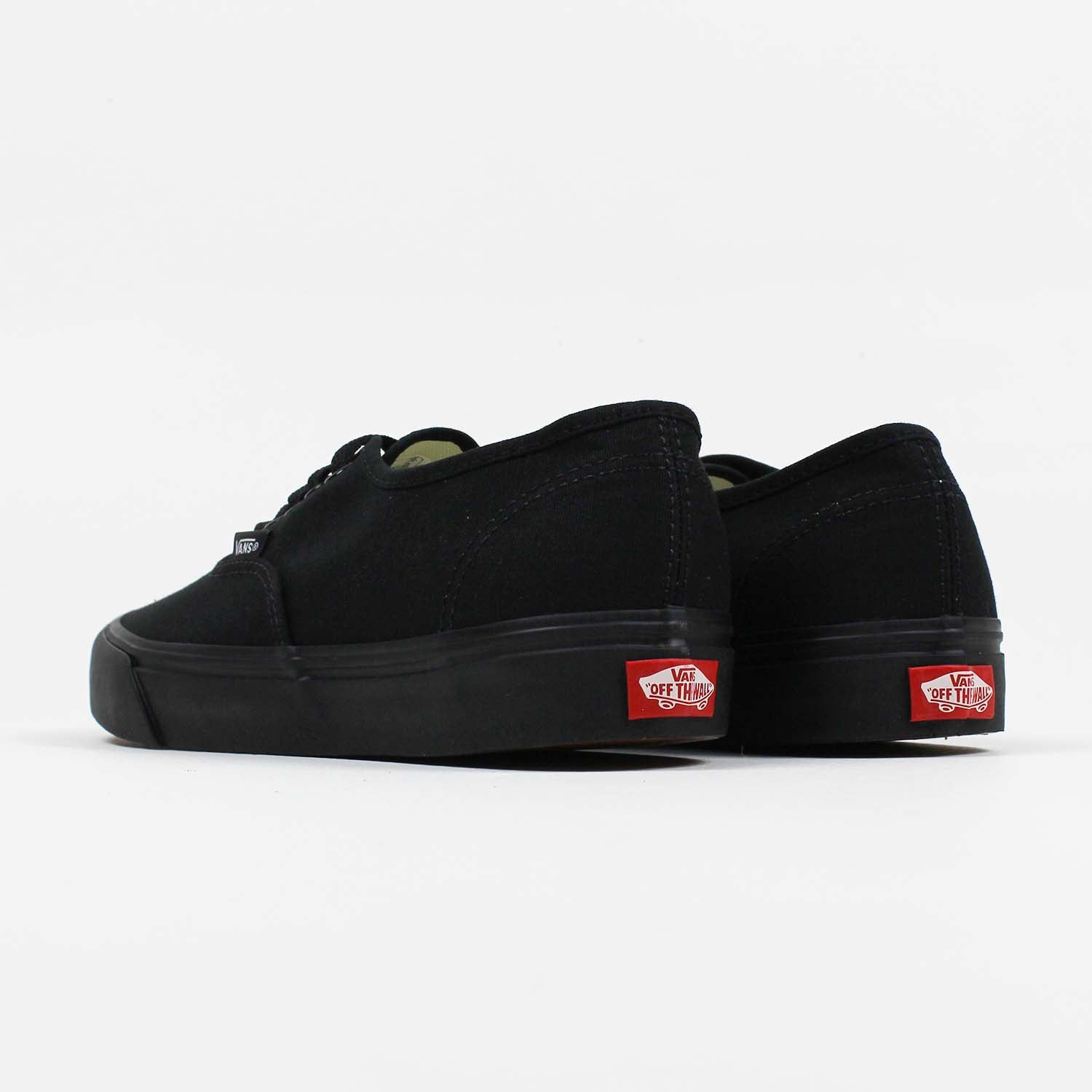 Tênis Vans Authentic Pig Suede Preto