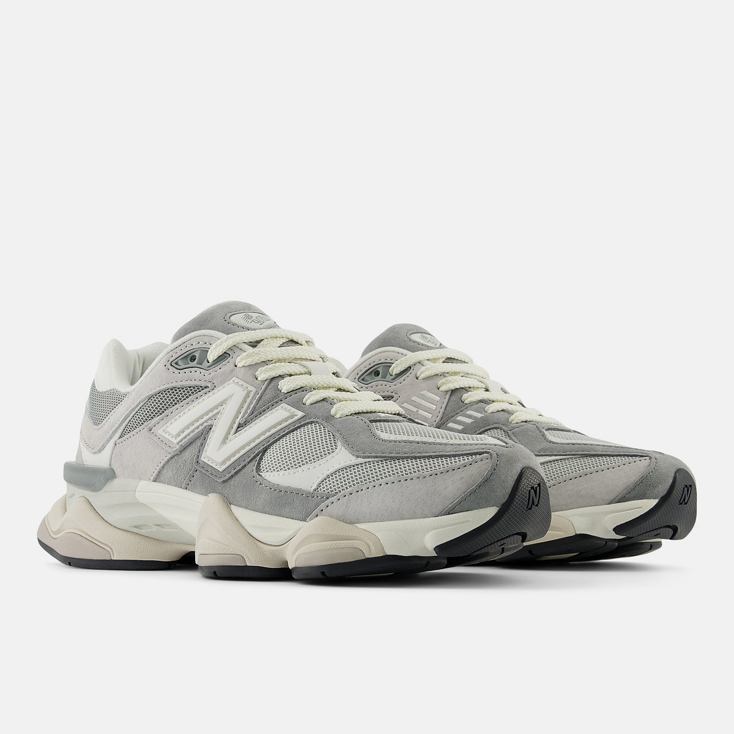 Tênis New Balance 9060 Quartzo Grey