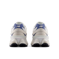 Tênis New Balance 9060 Bege Claro Azul Escuro