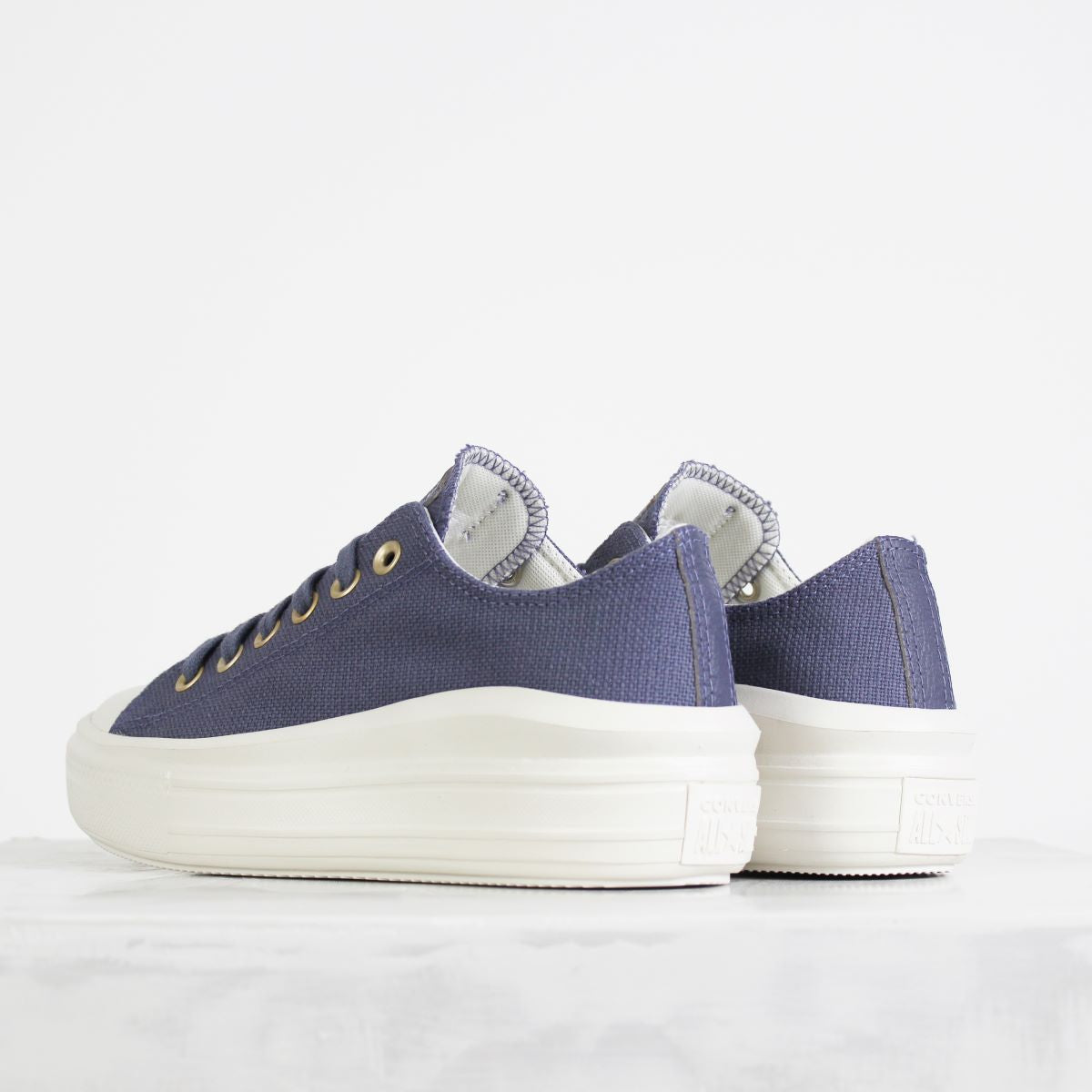 TENIS CHUCK TAYLOR ALL STAR MOVE ROXO