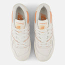 Tênis New Balance 550 Bege Claro Coral