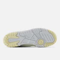 Tênis New Balance 550 Bege Amarelo Claro