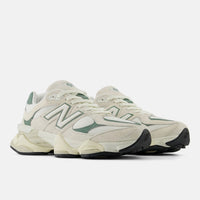 Tênis New Balance 9060 Off White Green